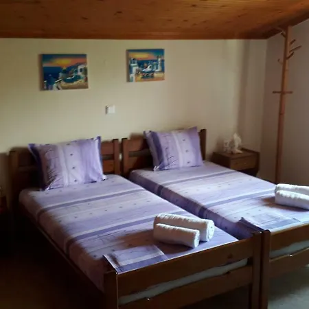 House Dilena Tsimtsiri Дом отдыха *