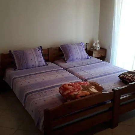 House Dilena Tsimtsiri * Limenaria (Thasos)