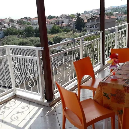 Hébergement de vacances House Dilena Tsimtsiri