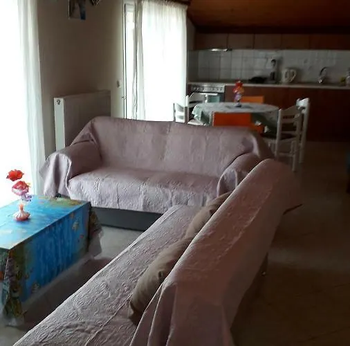 別荘 House Dilena Tsimtsiri