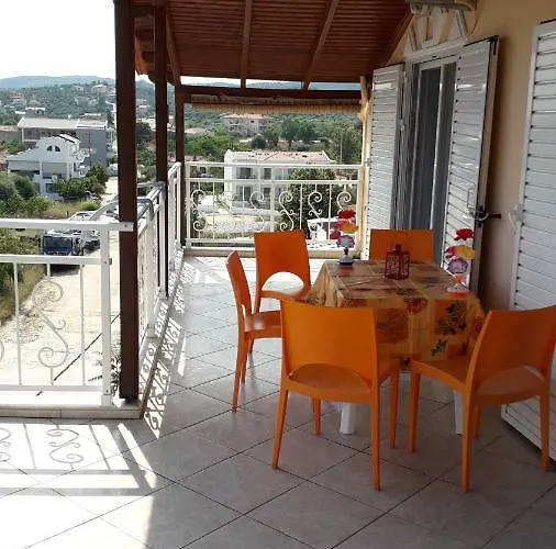 別荘 House Dilena Tsimtsiri リメナリア